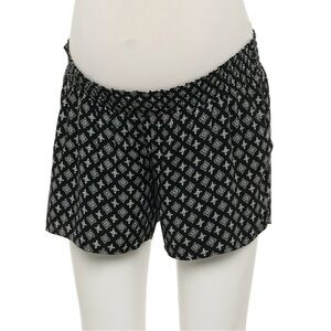 NWT a:glow Maternity Easy Smocked Shorts Size XL Black